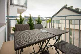 Апартаменты Apartamenty na Wyspie - Aquamarina Apartamenty Свиноуйсьце Apartment with Balcony-A36 and Free Parking-18