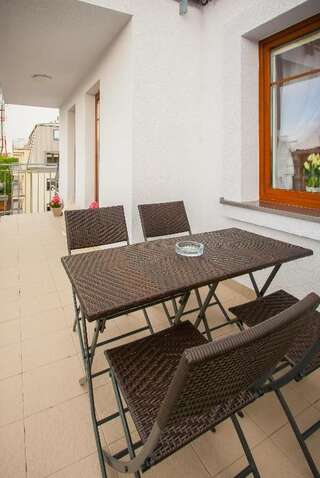 Апартаменты Apartamenty na Wyspie - Aquamarina Apartamenty Свиноуйсьце Apartment with Balcony-A36 and Free Parking-21